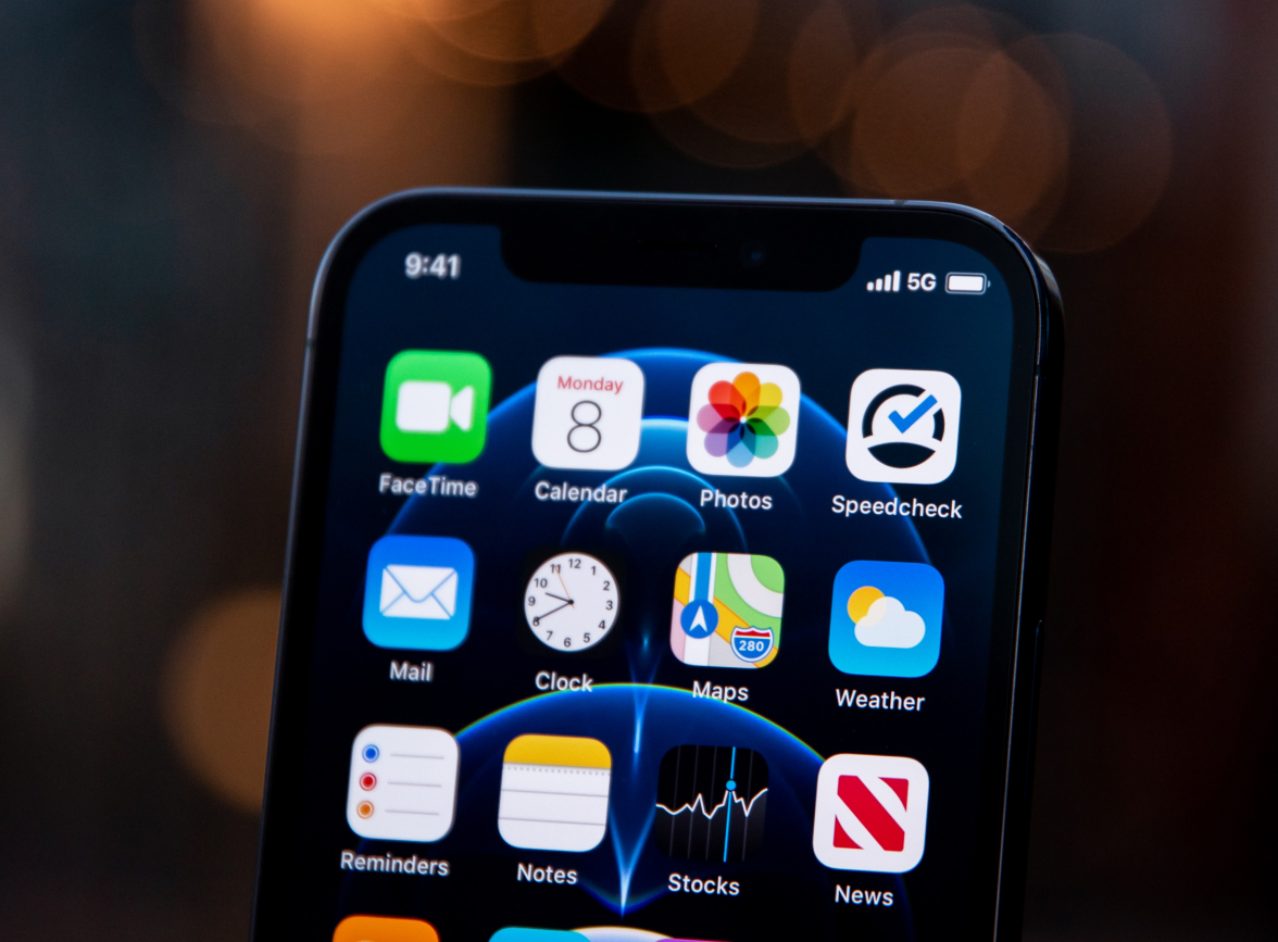 舒城苹果手机维修分享为什么 iPhone 12 在冬季会自动关机 