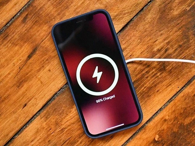舒城苹果手机维修分享iPhone 12可以随便充电吗 